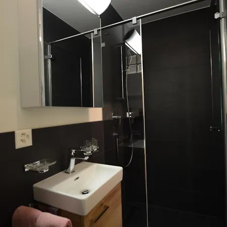 Kandahar Appartement-fewo 2-bettwohnung Nr- 1 By Interhome Saas-Fee